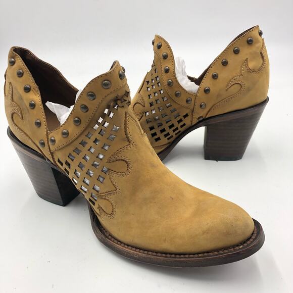 Circle G by Corral Womens Cut Out & Studs Ankle Booties Multicolor Size 8.5 M - Picture 8 of 9